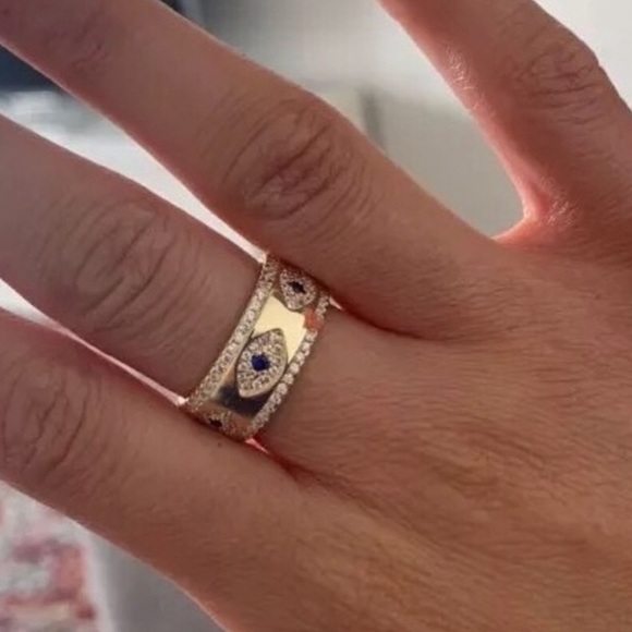 18k Evil Eye Ring - Picture 7 of 16